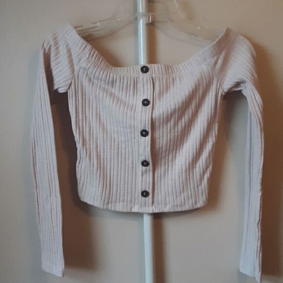 FOREVER 21  OFF SHOULDER LONG SLEEVE RIBBED CROP TOP S - Picture 1 of 3